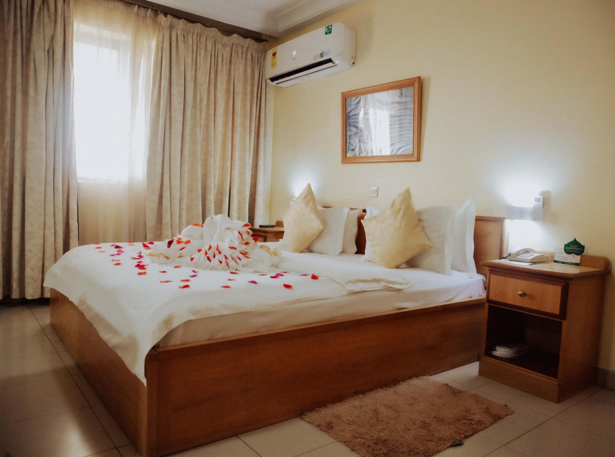 Hotel Marjorie 'Y' Тема Екстер'єр фото